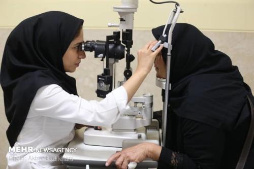 ساخت لنزهای تماسی جدید برای بیماران عیوب انکساری