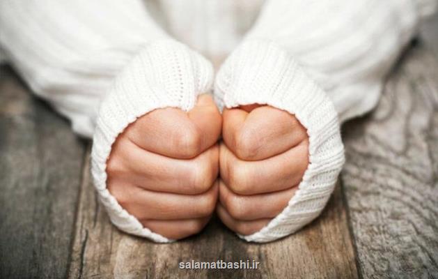 احساس سرما یکی از علایم شایع کمبود ید است