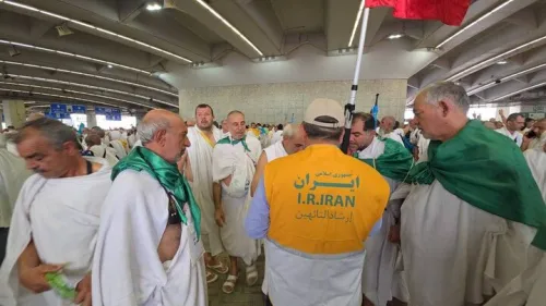 نقش راهنمایان زائرین حج در راه جمرات