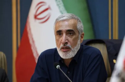 در انتقال ارز دارو گرفتار مشکل هستیم