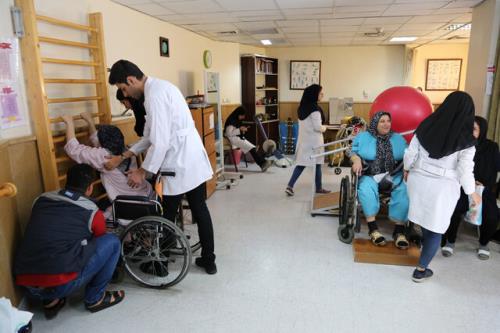 مراكز توانبخشی برای عقد قرارداد به بیمه سلامت مراجعه كنند